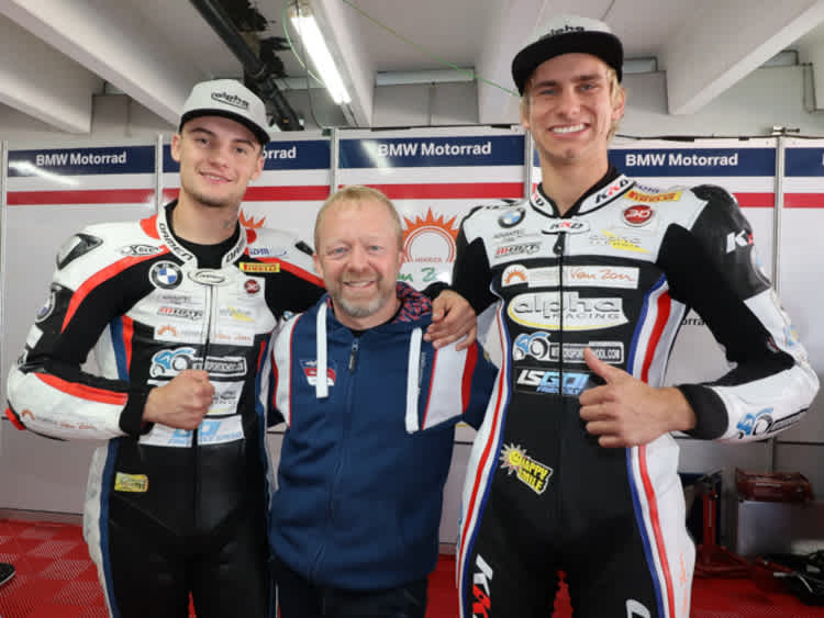 Mikhalchik, Daemen und Puffe (v.li.)