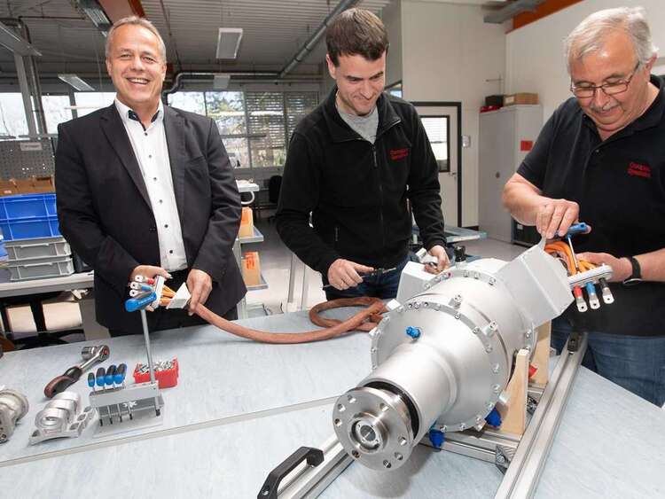 Oliver Blamberg (li.) von Compact Dyamics