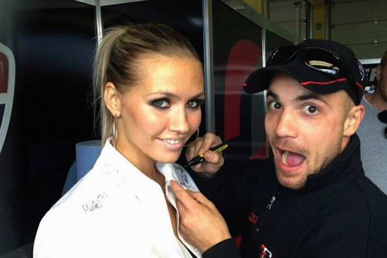 Vor allem Autogramm-Jägerinnen sind willkommen