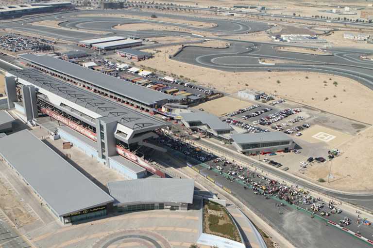 Die Infrastrukur der Rennstrecke ausserhalb von Dubai ist tadellos