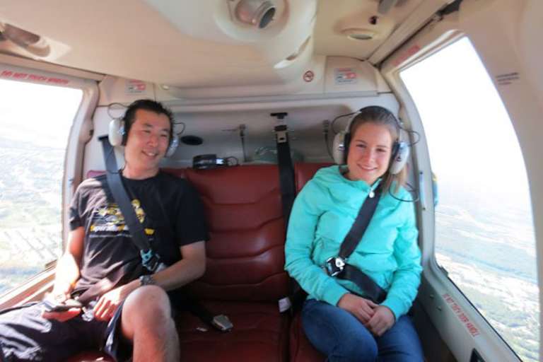 Mechaniker Yuichi und Jana geniessen die Aussicht