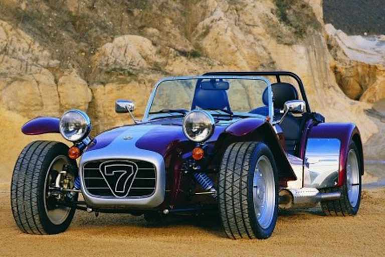 Solche Fahrzeuge hat Caterham im Angebot: englischer Roadster