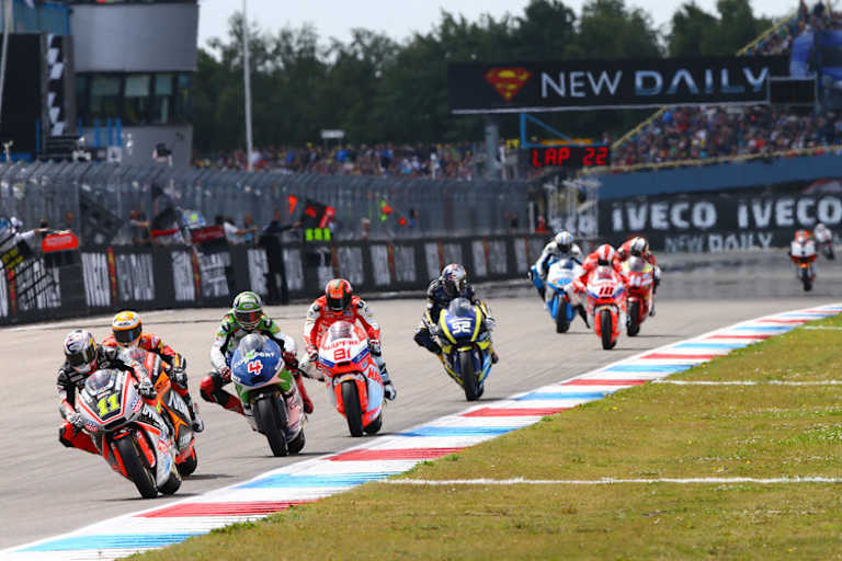 Assen-GP: Cortese (11) vor Cardús, Krummenacher (4), Torres (81), Kent (52), Terol (18)