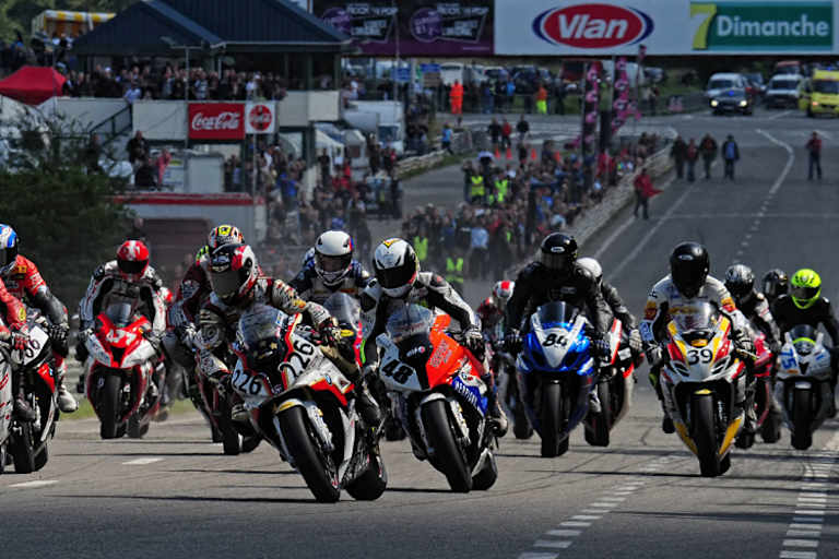 Kurz nach dem Start der IRRC in Chimay 2012