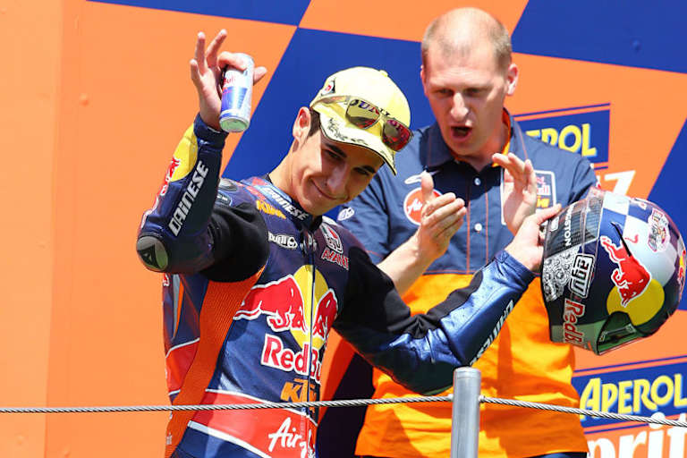 Barcelona 2013: Unter Teamchef Aki Ajo (hi.) wurde Salom noch stärker