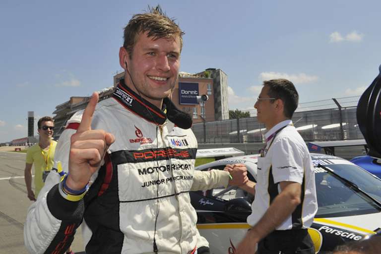 Christensen jubelt im Ziel