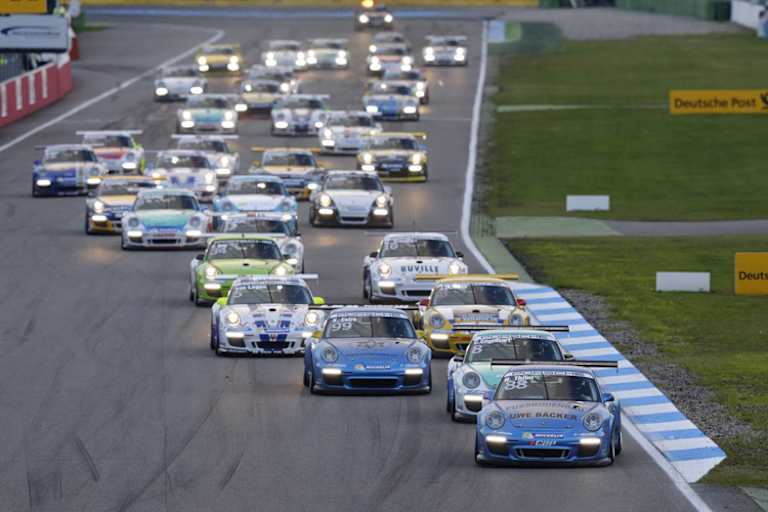 Start zum vorletzten Carrera Cup-Lauf
