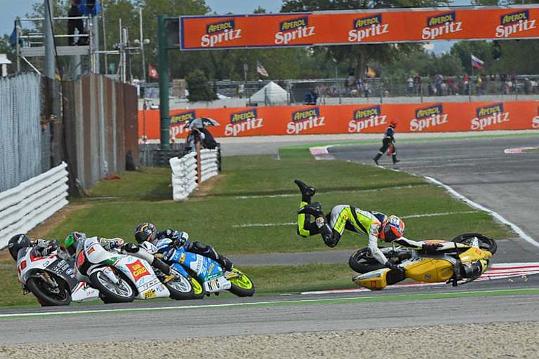 Luca Marini: Sturz in der ersten Rennrunde