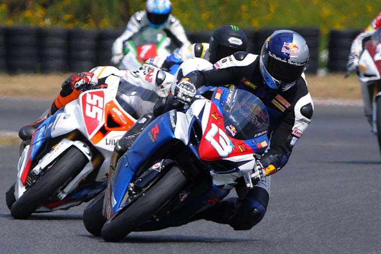 Der Österreicher Meklau in der Klasse Superstock 1000