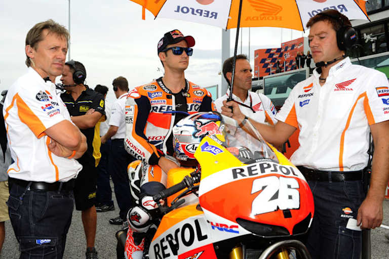 Crew-Chief Mike Leitner (li.) und Dani Pedrosa sind ein eingeschworenes Duo