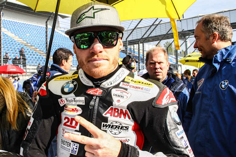 Stefan Nebel holt den ersten Podestplatz mit der BMW HP4