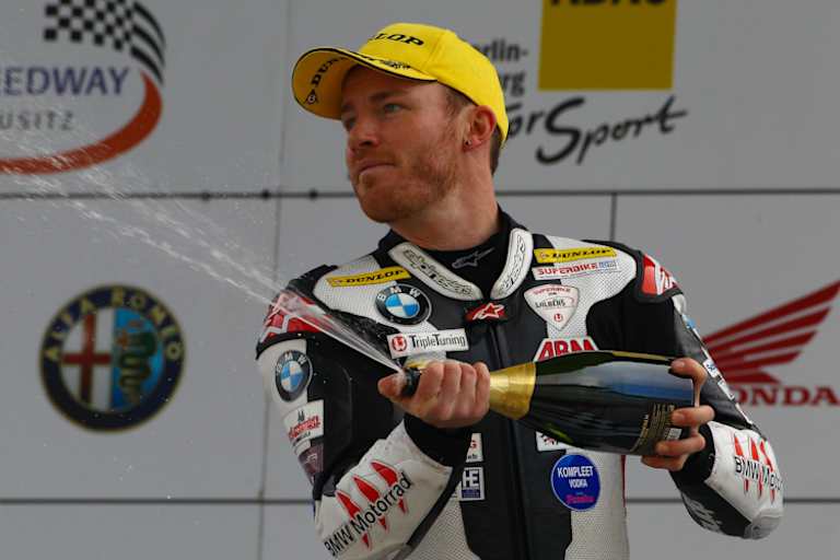 Stefan Nebel feiert Podest-Premiere mit BMW HP4