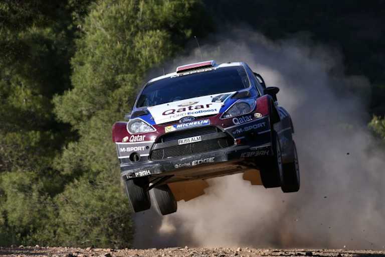 Evgeny Novikov auf dem Sprung nach vorne