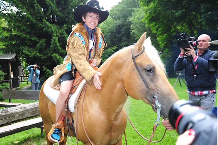 Philipp Öttl als Cowboy Old Shatterhand