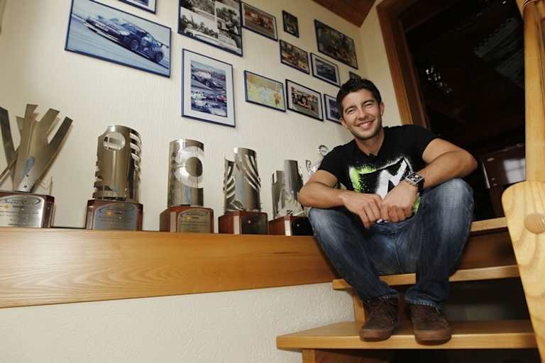 Mike Rockenfeller im Elternhaus in Neuwied