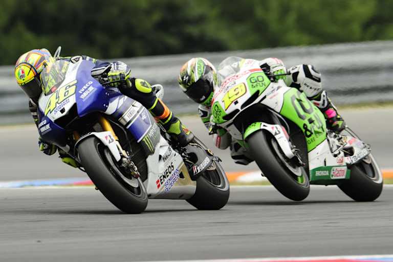 Der Kampf um Platz 4 in Brünn: Rosi (46) wehrt sich gegen Bautista (19)