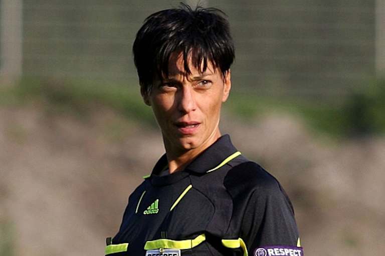 Silvia Tea Spinelli: Profischiedsrichterin und Ehefrau von Techniker Fabrizio Manciucca