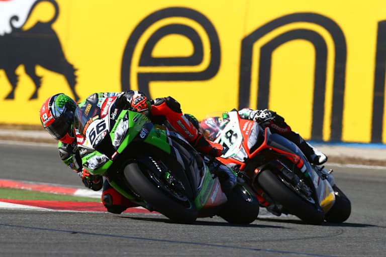 WM-Leader Tom Sykes vor Eugene Laverty (Aprilia)