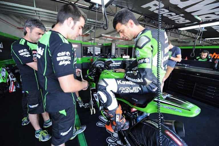 Kenan Sofuoglu auf der ZX-10R in Aragón