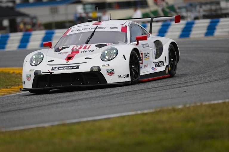 Der neue Porsche 911 RSR holte sich Startplatz eins in der GTLM-Klasse