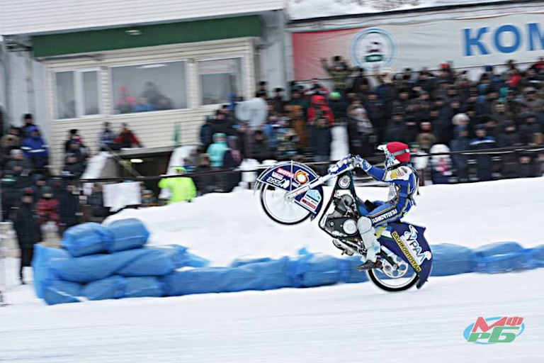Auf seiner Heimbahn in Ufa feierte er seinen Titel