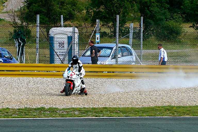 Sabine Holbrook: Ausritt durch das Kiesbett