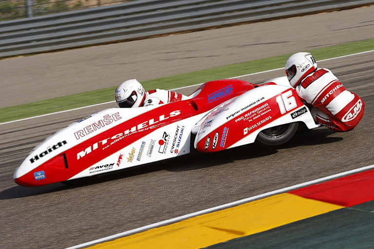 Auf dem Weg zu ihrem Sieg zum Saisonauftakt