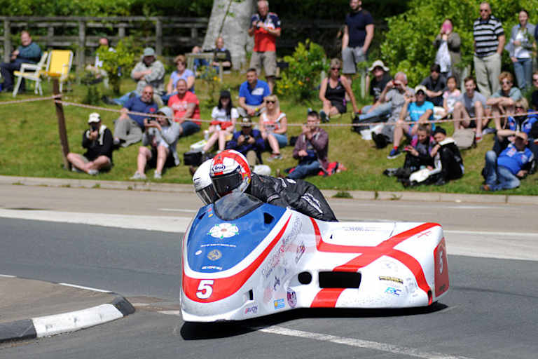 Harrison/Aylott auf dem Weg zum Überraschungssieg