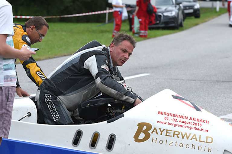 Hannes Plattner: Wo der Vize-Bürgermeister selbst ein Renngespann steuert, ist vieles möglich