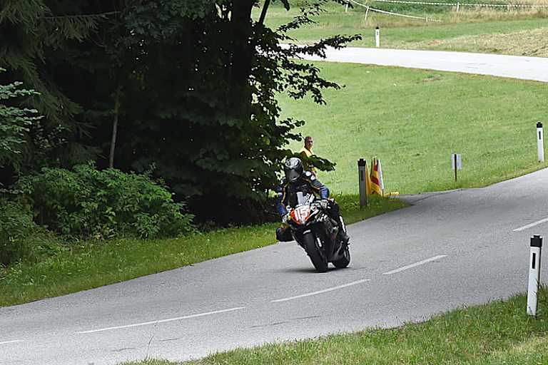 Julbach: Motorsport in idyllischer Umgebung (im Bild Toni Rechberger)
