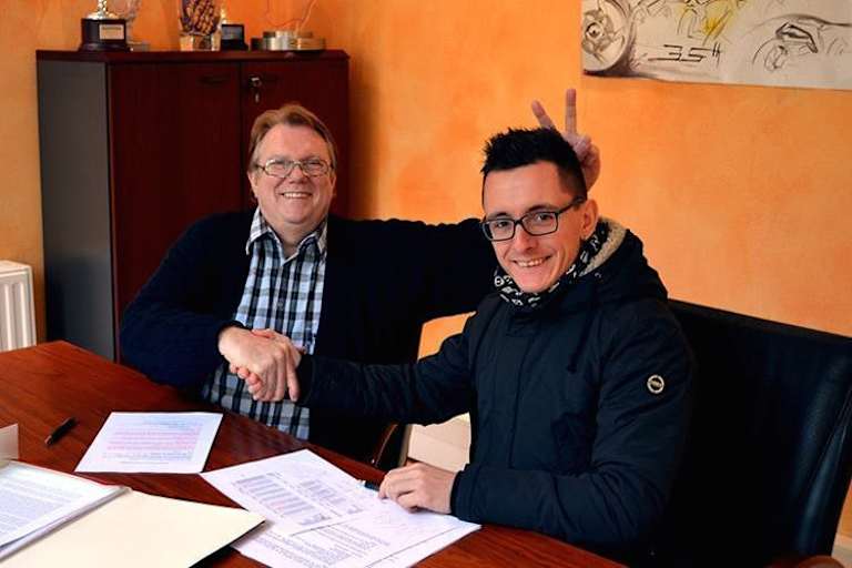 Wer wünscht sich nicht so einen Chef wie Francis Batta?