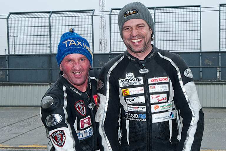 Michi Grabmüller (re.) muss bei der Tourist Trophy auf Manfred Wechselberger verzichten