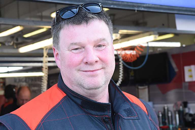 Ein zufrieden lächelnder Karsten Wolf