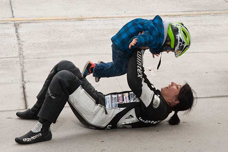 Jetzt bleibt mehr Zeit zum Spielen mit Sohn Tim