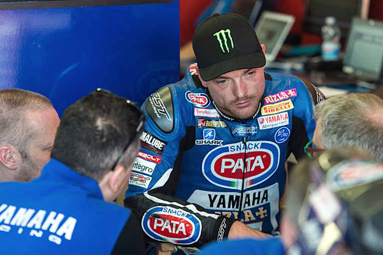 Alex Lowes im Gespräch mit den Techikern