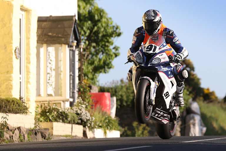 Alessandro Polita bei seinem Debüt bei der Tourist Trophy 2016