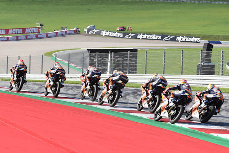 Die Red Bull Rookies schenkten sich auch im zweiten Rennen in Spielberg nichts