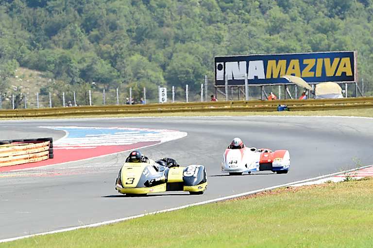 Schlosser/Fries können Päivärinta/Veräväinen auf Distanz halten