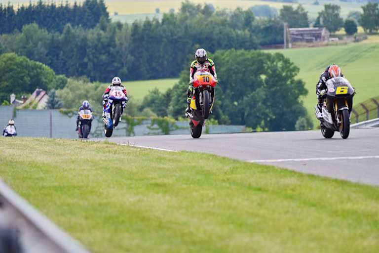 McWilliams vor McCoy, Spencer, Schmassmann und van den Goorbergh