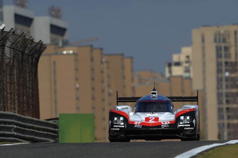 Der Weltmeister-Porsche 919 Hybrid von Timo Bernhard, Earl Bamber und Brendon Hartley