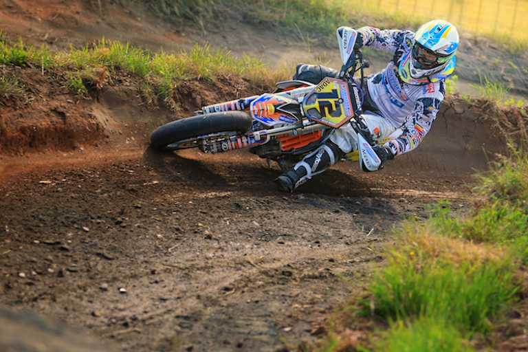 Bernd Hiemer mit seiner KTM in Grossenhain