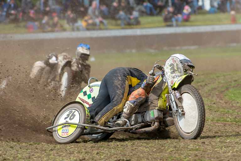 Janina Würterle und Julia Starke siegten in Schwarme