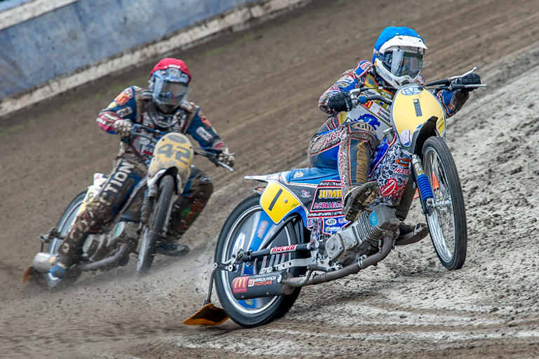 Jannick de Jong (1) gewann in Forssa, Stephan Katt (42) hatte Pech