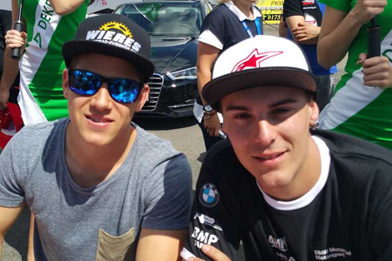 Schrötter und Reiterberger bei der Autogrammstunde