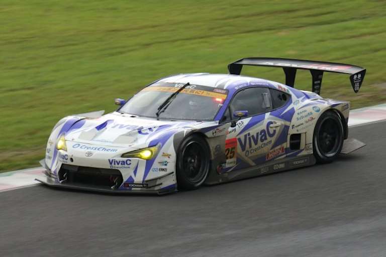 Ein Mother Chassis in der Optik des Toyota GT86