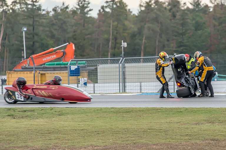 In der Quali 1 bei nassen Bedingungen am Freitag hatten sich Sattler/Neubert mit den Reifen verpokert