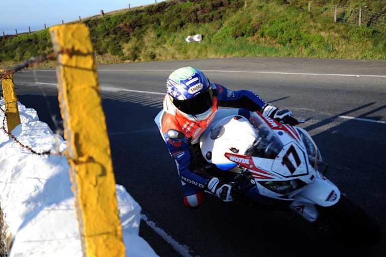 Simon Andrews zur TT auf der Isle of Man 2012