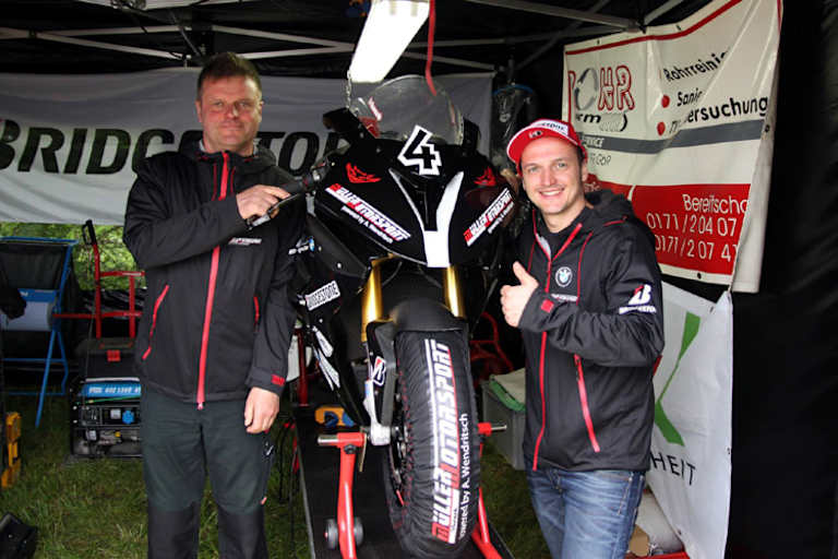 Teamchef Albrecht Wendritsch (l.) und Nico Müller