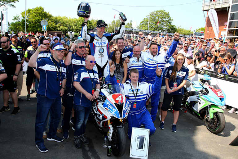 Ian Hutchinson – Tourist Trophy Isle of Man 2016