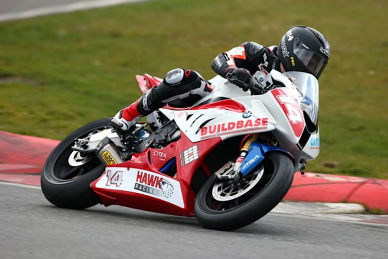 Lee Jackson tritt 2014 erneut in der Superstock-1000-Meisterschaft an